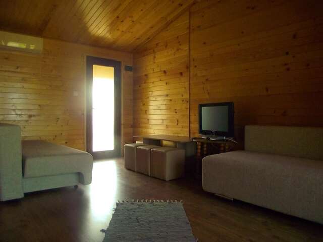 Гостевой дом Lozyata Guest House Обзор-25